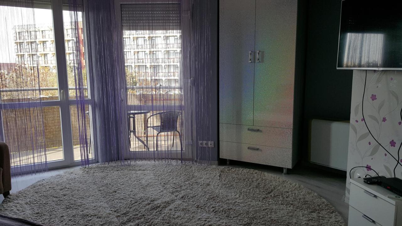 Ferienwohnung Paris-Lux. Hajdúszoboszló Exterior foto
