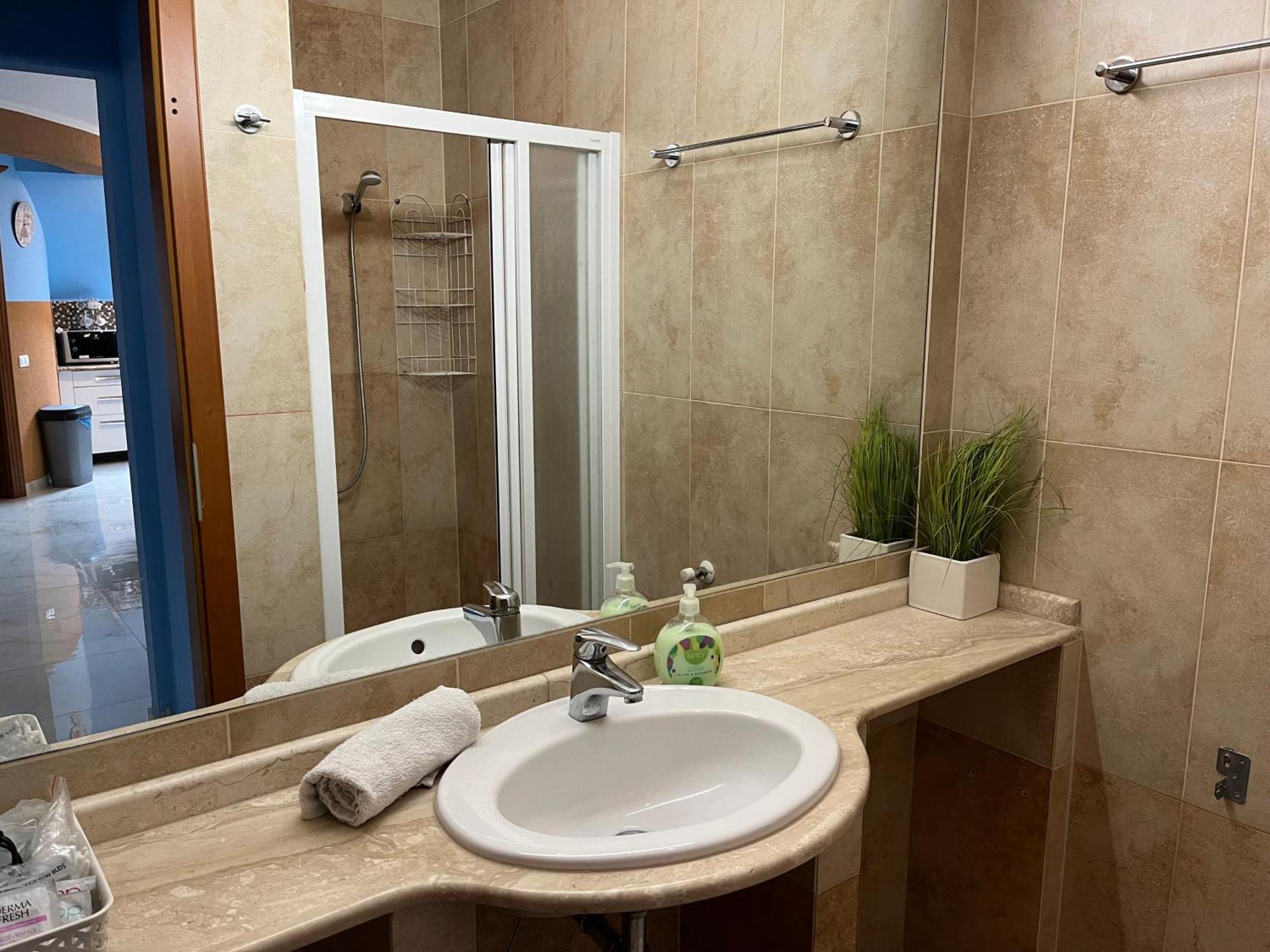 Ferienwohnung Paris-Lux. Hajdúszoboszló Exterior foto