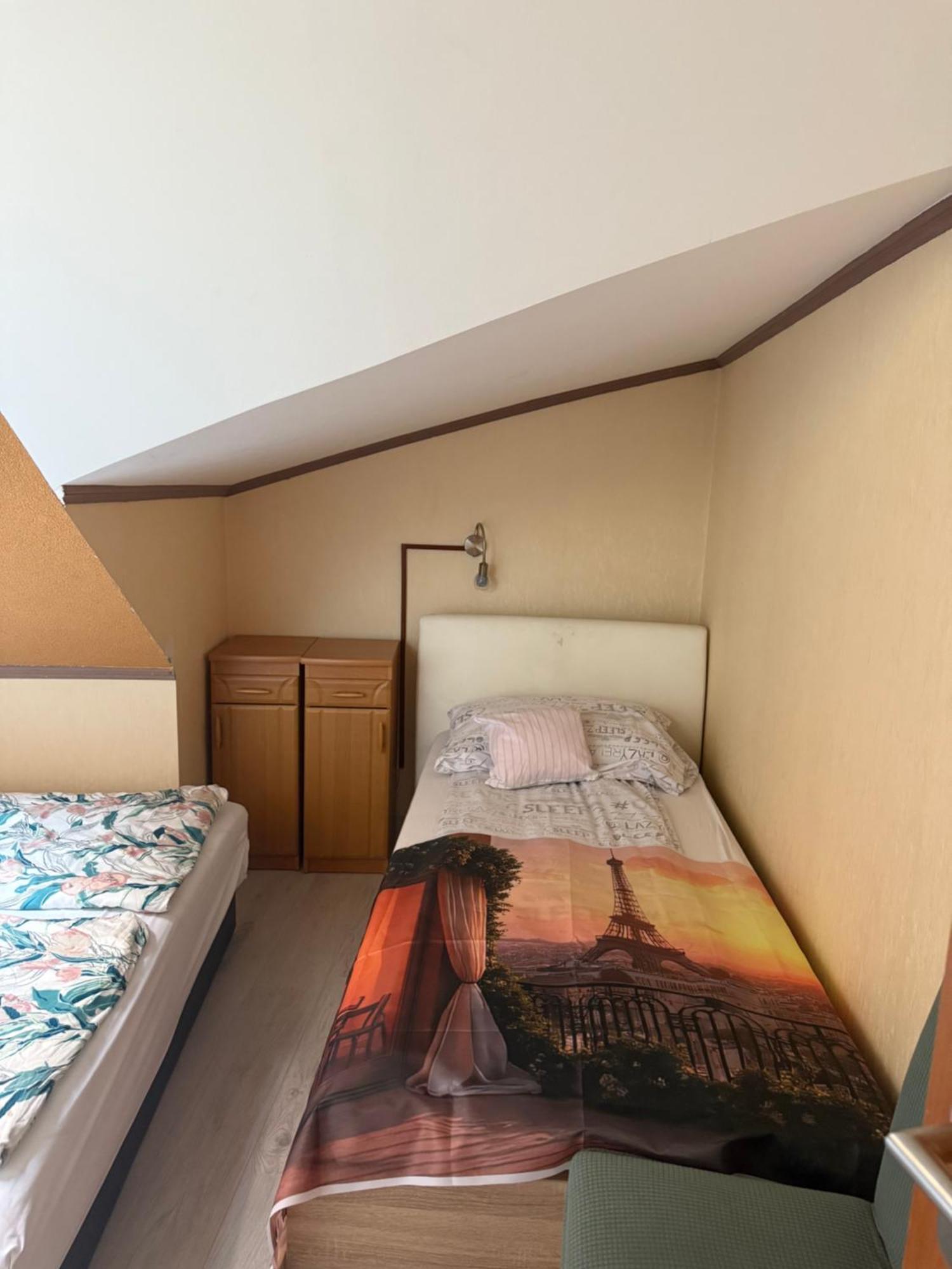 Ferienwohnung Paris-Lux. Hajdúszoboszló Exterior foto