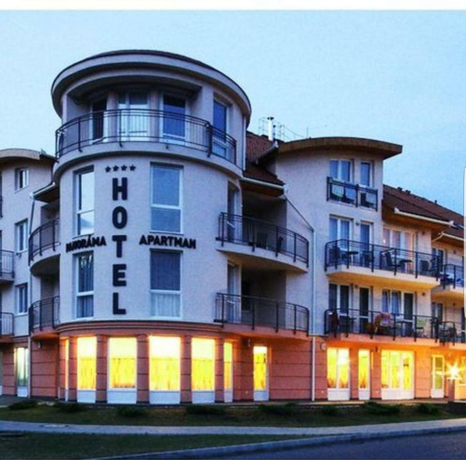 Ferienwohnung Paris-Lux. Hajdúszoboszló Exterior foto